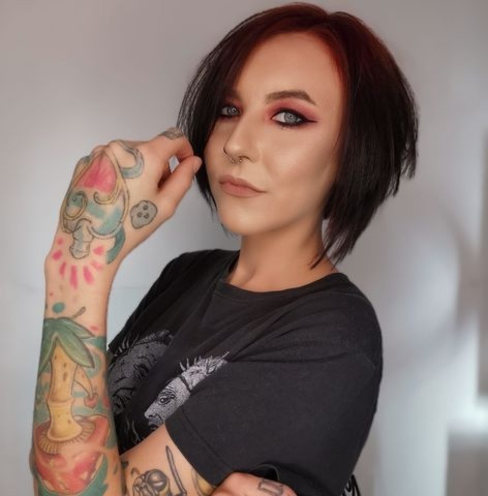 Meet your Posher, Shannon